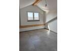 Dachgeschoßwohnung Aßling - 2.5 Zimmer, 55 m&sup2;, 1.081&euro; | Angebot:25402254