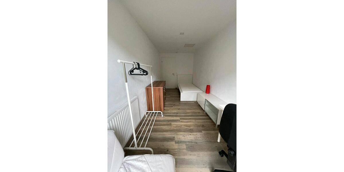 Wohnen auf Zeit Mosbach - 1 Zimmer, 12 m&sup2;, 325&euro; | Angebot:25982094