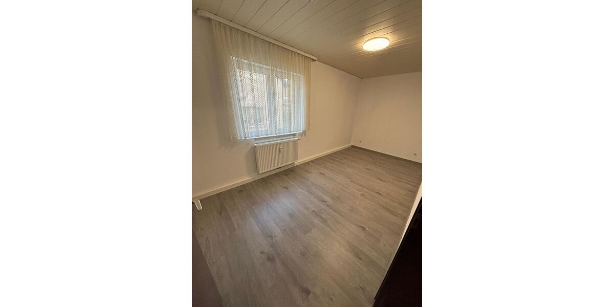 Etagenwohnung Wald-Michelbach Michelbach - 1 Zimmer, 165 m&sup2;, 1.300&euro; | Angebot:24490381