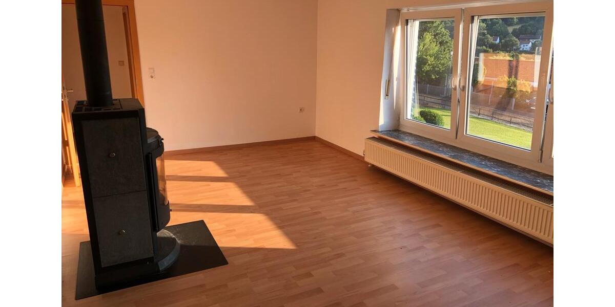 Einfamilienhaus Ensdorf - 3 Zimmer, 95 m&sup2;, 800&euro; | Angebot:25895288