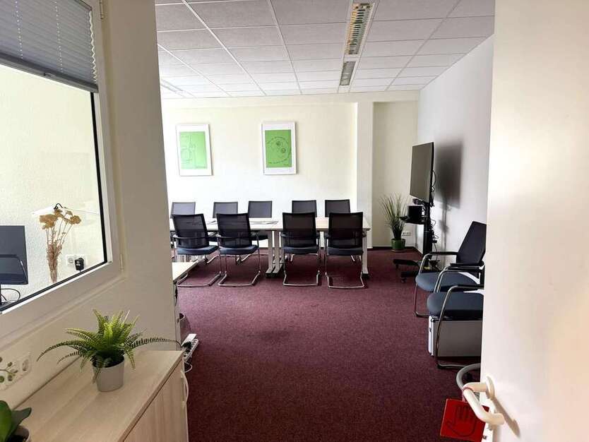 Büro in Schwerin - Altstadt 1.953 € 210 m²