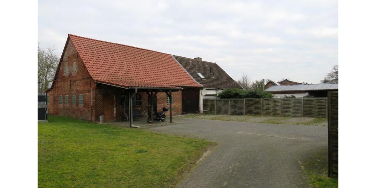 Etagenwohnung Klötze - 2 Zimmer, 47 m&sup2;, 320&euro; | Angebot:26182941