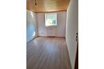 Etagenwohnung Schierling - 3 Zimmer, 90 m&sup2;, 600&euro; | Angebot:26535697