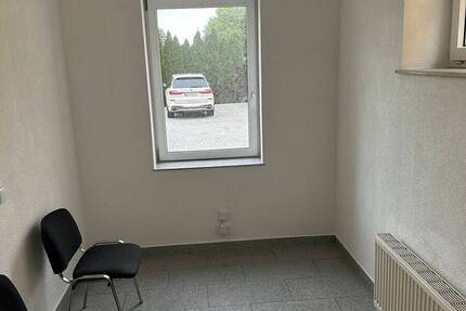 Gewerbeobjekt Böhlen - 2 Zimmer, 56 m&sup2;, 750&euro; | Angebot:20963676
