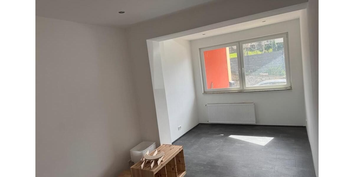 Erdgeschoßwohnung Neumagen-Dhron Dhron - 4 Zimmer, 110 m&sup2;, 1.030&euro; | Angebot:26286344