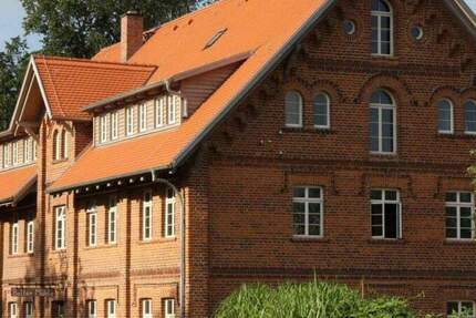 Haus Rechlin Boek - 1 Zimmer, 835 m&sup2;, 5.000&euro; | Angebot:24973926