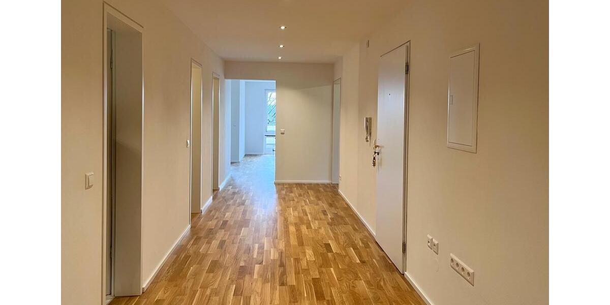 Etagenwohnung Göppingen - 3.5 Zimmer, 115 m&sup2;, 1.700&euro; | Angebot:26522662