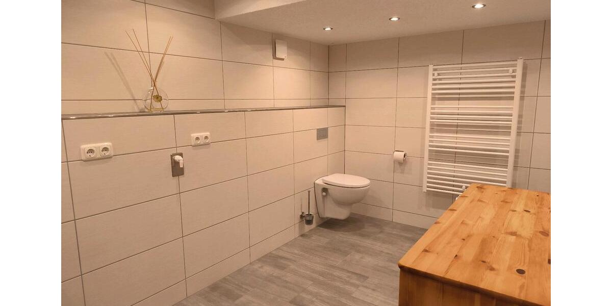 Erdgeschoßwohnung Stadtroda - 2 Zimmer, 69 m&sup2;, 459&euro; | Angebot:24826873