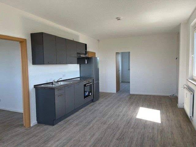 Etagenwohnung Zwickau Pölbitz - 3 Zimmer, 70 m&sup2;, 399&euro; | Angebot:26842133