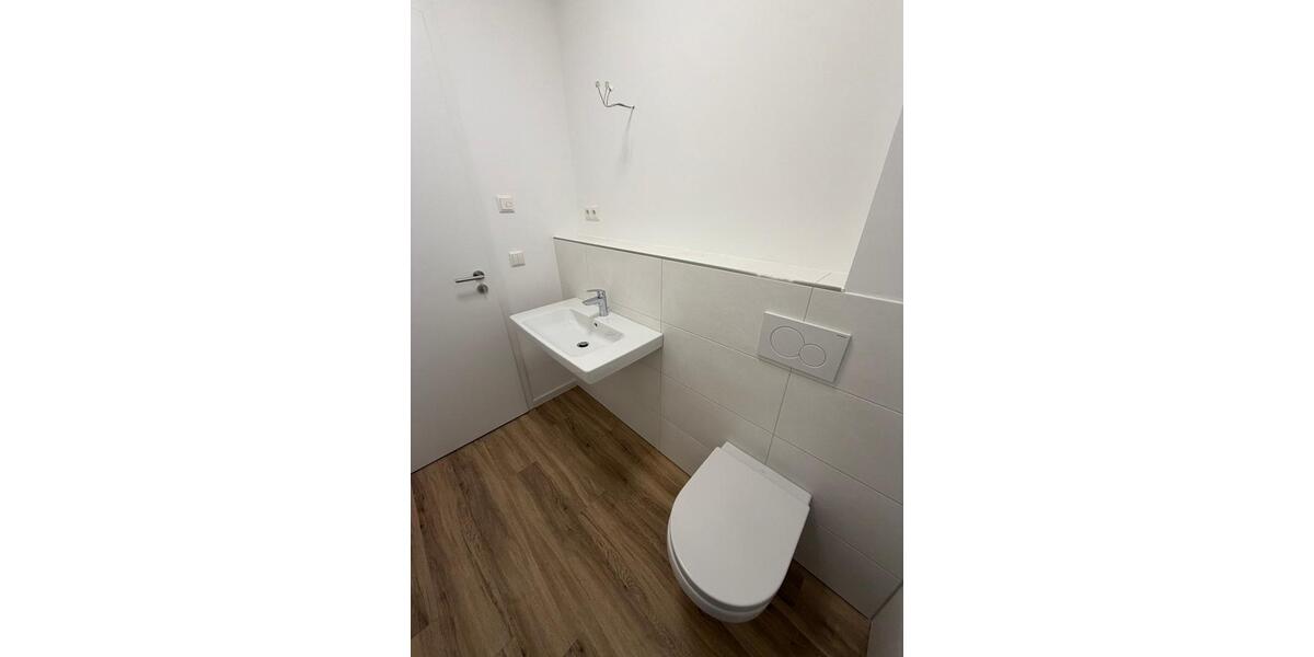 Etagenwohnung Heide - 5 Zimmer, 113 m&sup2;, 1.525&euro; | Angebot:24571008