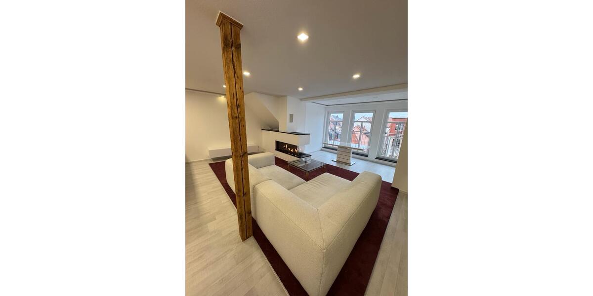 Dachgeschoßwohnung Grimma - 3 Zimmer, 88 m&sup2;, 850&euro; | Angebot:25408404