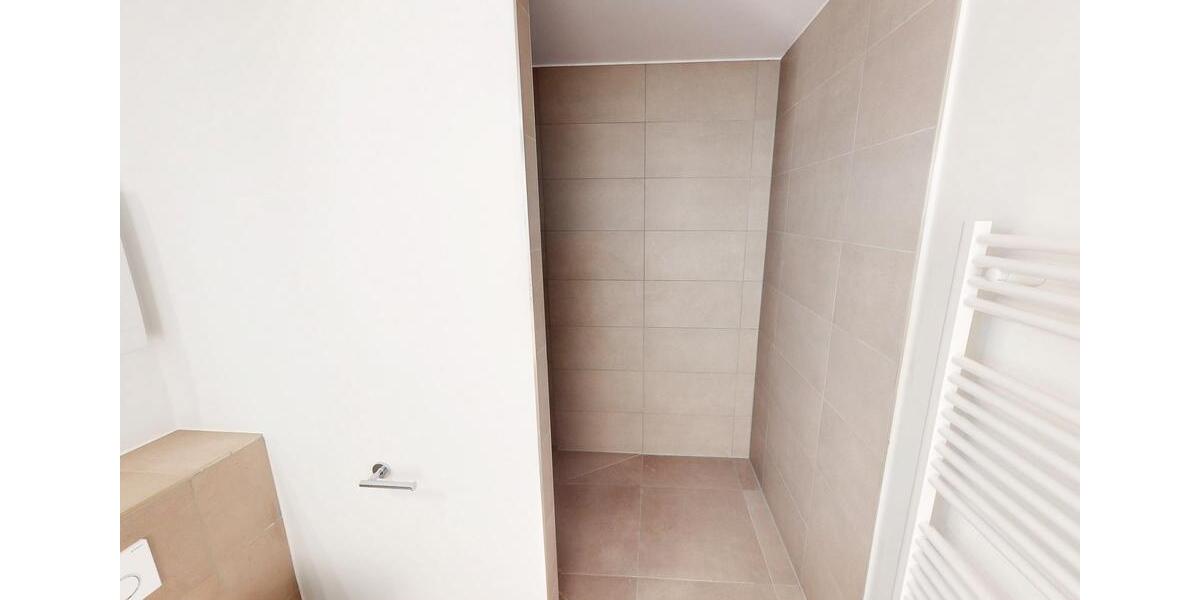 Etagenwohnung Düsseldorf Stadtbezirk 3 - 2 Zimmer, 61 m&sup2;, 1.280&euro; | Angebot:26648415