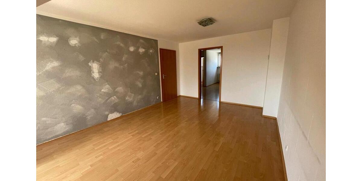 Etagenwohnung Saarlouis - 4 Zimmer, 105 m&sup2;, 900&euro; | Angebot:26096755
