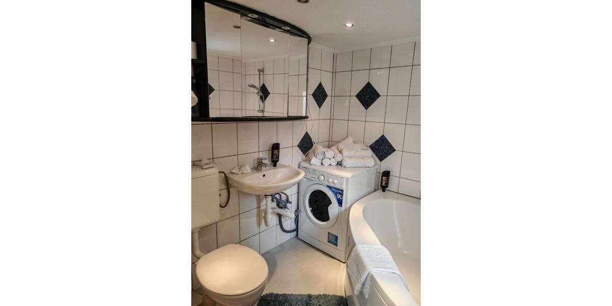 Wohnen auf Zeit Günzburg - 4 Zimmer, 90 m&sup2;, 2.340&euro; | Angebot:26425685
