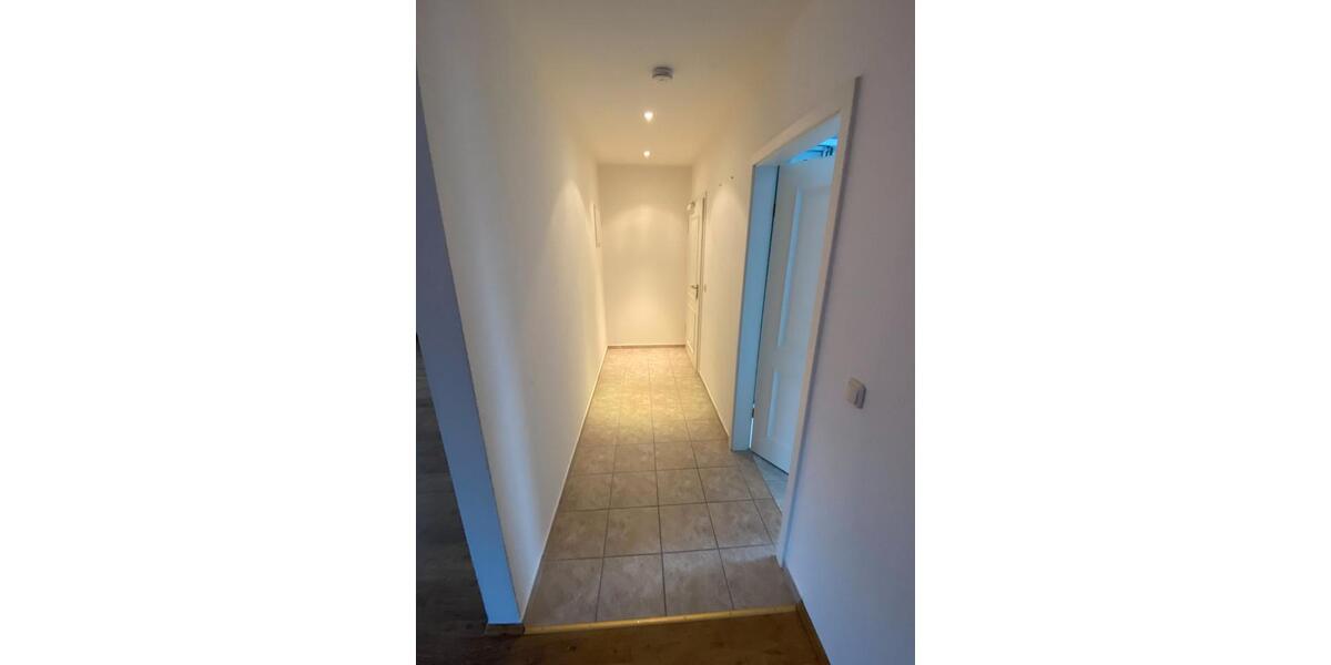 Dachgeschoßwohnung Dessau-Roßlau Brambach - 4 Zimmer, 115 m&sup2;, 690&euro; | Angebot:26587489