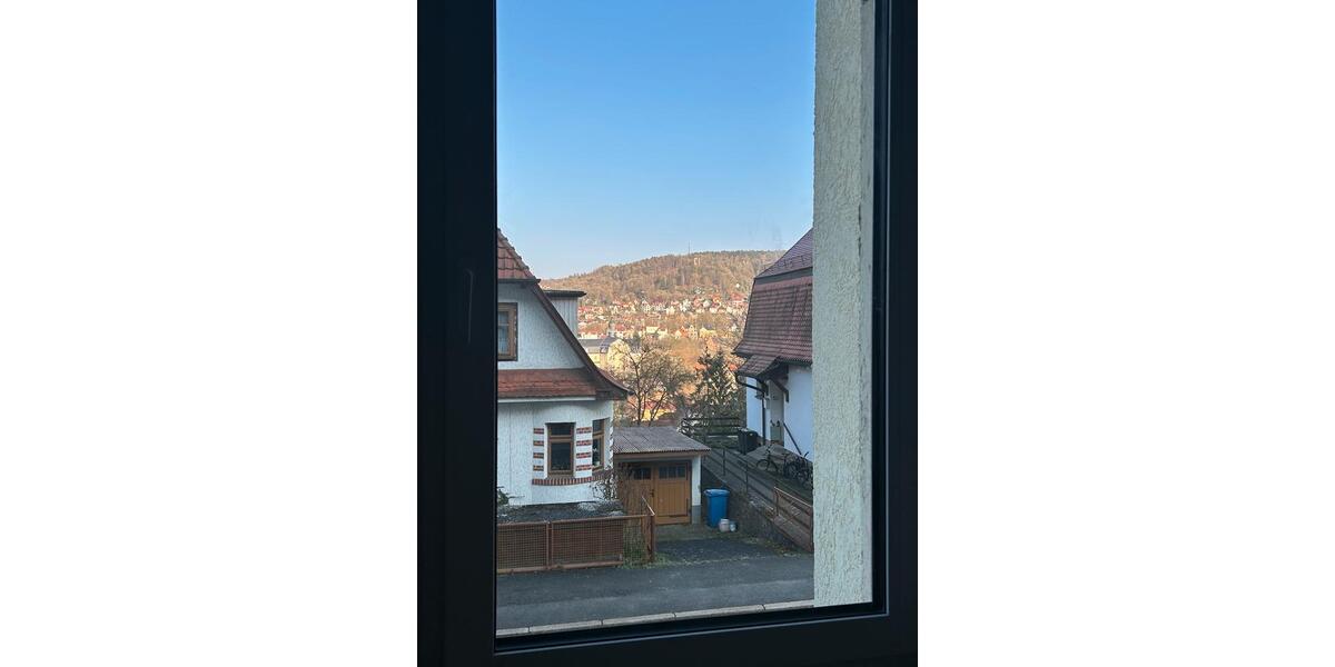 Erdgeschoßwohnung Meiningen - 5 Zimmer, 120 m&sup2;, 1.050&euro; | Angebot:25991224