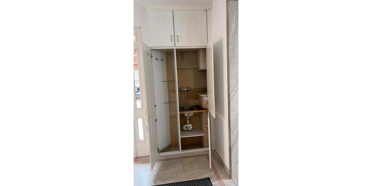 Erdgeschoßwohnung Mellrichstadt - 4 Zimmer, 100 m&sup2;, 750&euro; | Angebot:25902234