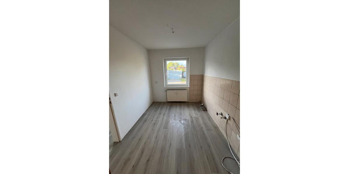 Hochparterre Drochtersen - 4 Zimmer, 85 m&sup2;, 620&euro; | Angebot:26604181