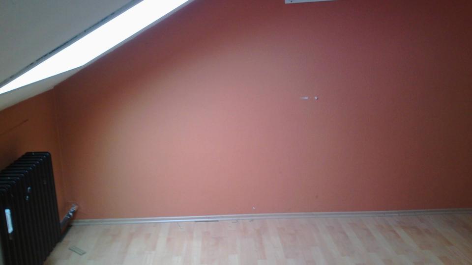 Dachgeschoßwohnung Schwieberdingen - 4 Zimmer, 80 m&sup2;, 1.195&euro; | Angebot:26543771