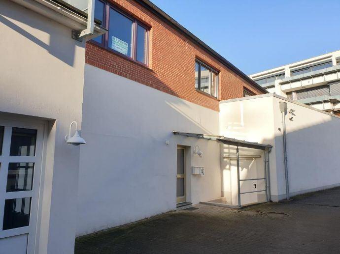 Dachgeschoßwohnung Jever - 2 Zimmer, 61 m&sup2;, 475&euro; | Angebot:26645684