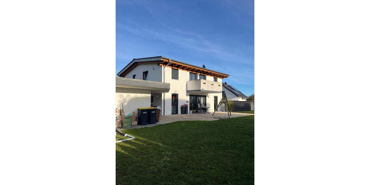 Einfamilienhaus Emmingen-Liptingen Liptingen - 6 Zimmer, 225 m&sup2;, 2.350&euro; | Angebot:24227531