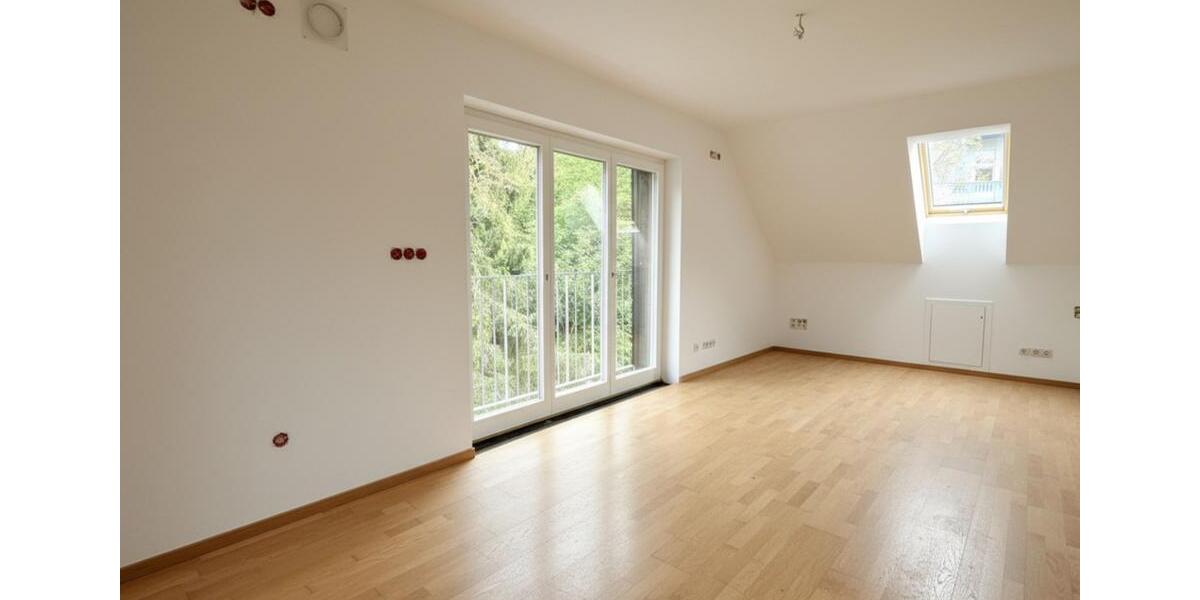 Dachgeschoßwohnung Eisenach - 3 Zimmer, 86 m&sup2;, 1.030&euro; | Angebot:26629558