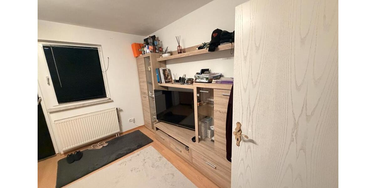 Wohnen auf Zeit München Allach-Untermenzing - 4 Zimmer, 25 m&sup2;, 610&euro; | Angebot:26606969