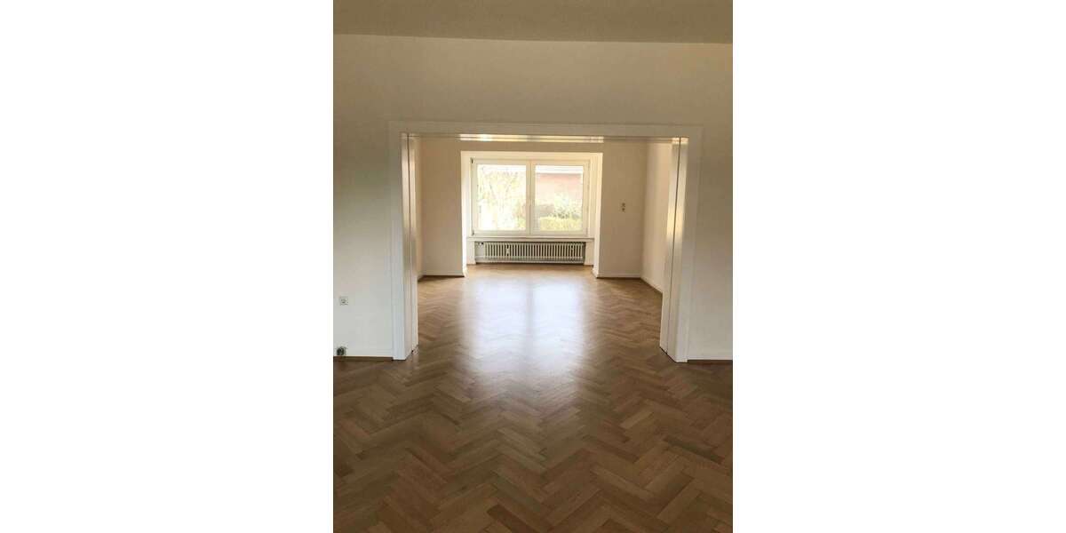 Etagenwohnung Duisburg Dellviertel - 4 Zimmer, 105 m&sup2;, 1.315&euro; | Angebot:22274452
