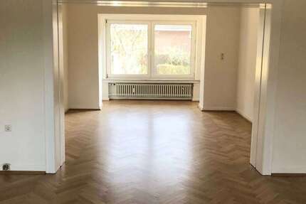 Wohnung Duisburg Dellviertel - 4 Zimmer, 105 m&sup2;, 1.315&euro; | Angebot:22274452