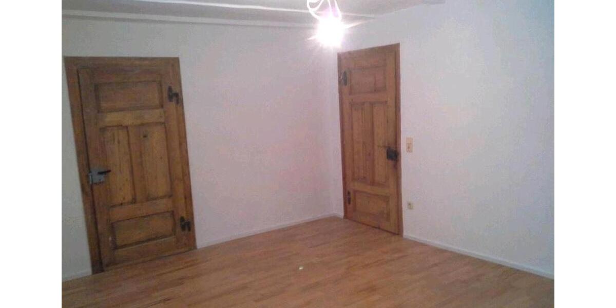 Hochparterre Rauschenberg - 2 Zimmer, 100 m&sup2;, 680&euro; | Angebot:26320300