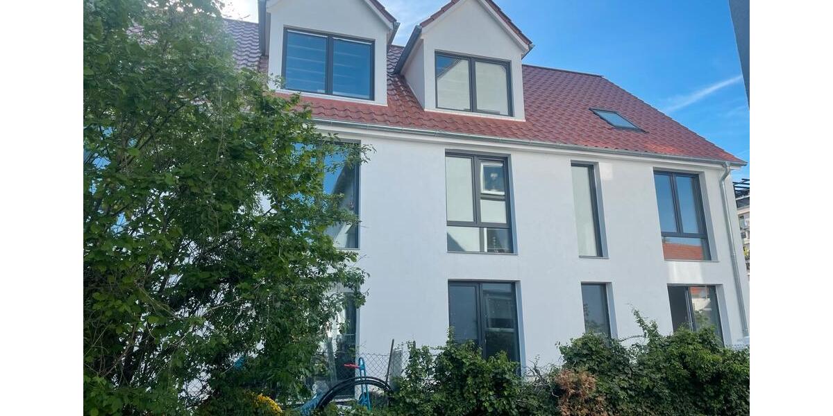 Dachgeschoßwohnung Gehrden - 4 Zimmer, 128 m&sup2;, 2.250&euro; | Angebot:26670630