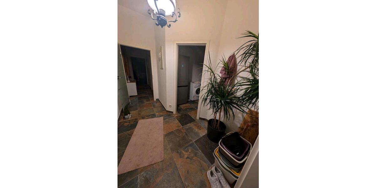 Erdgeschoßwohnung Halberstadt - 3 Zimmer, 96 m&sup2;, 710&euro; | Angebot:25783054