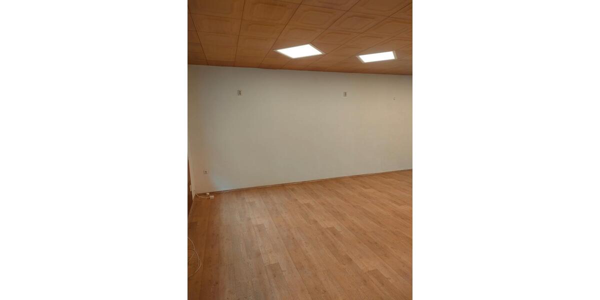Gewerbeobjekt Glauchau - 300&euro; | Angebot:26688465
