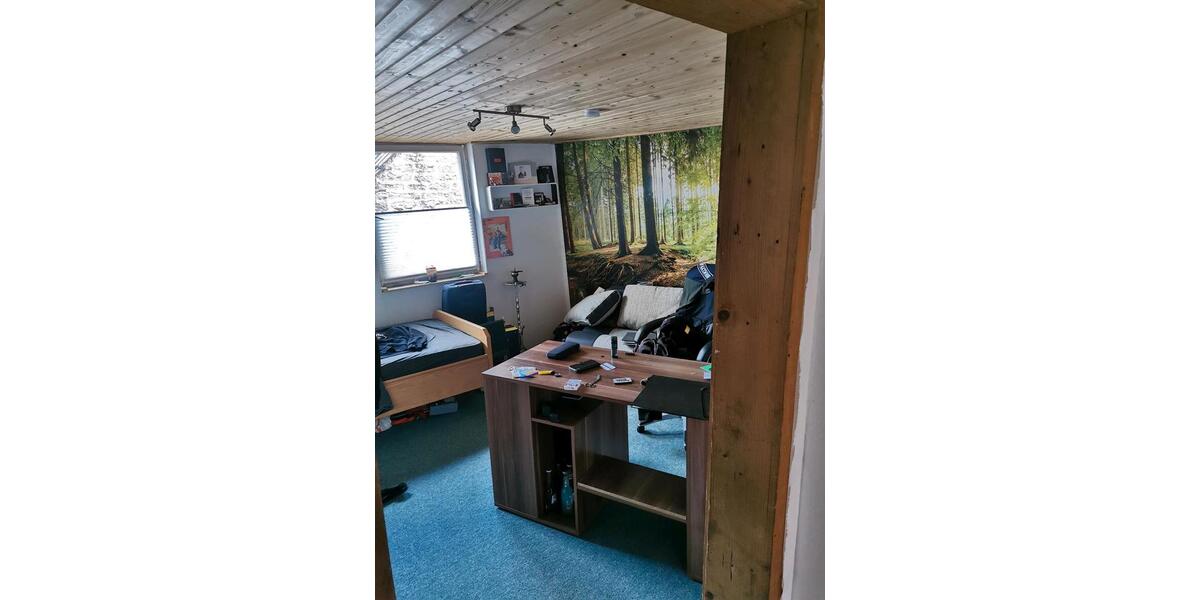 Etagenwohnung Weikersheim - 6 Zimmer, 217 m&sup2;, 980&euro; | Angebot:26697085