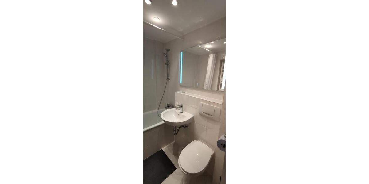 Wohnen auf Zeit Köln Mülheim - 3 Zimmer, 25 m&sup2;, 650&euro; | Angebot:26604094