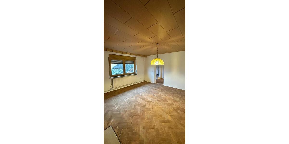 Ich vermiete ein schönes Haus in 99707 Kyffhäuserland. 6 zimmer