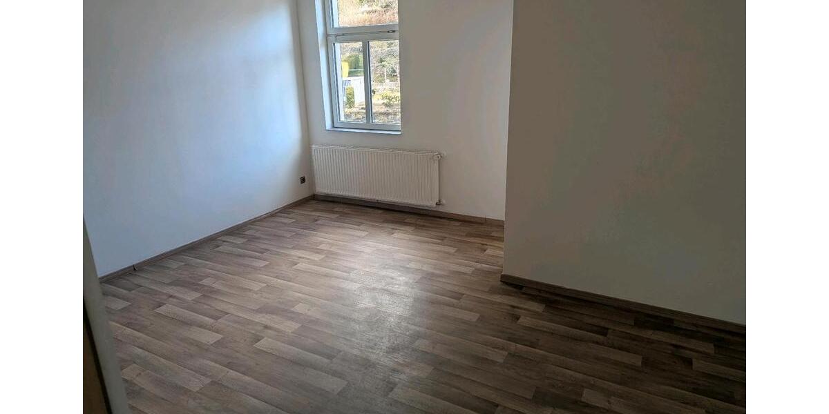 Dachgeschoßwohnung Annaberg-Buchholz Buchholz - 4 Zimmer, 110 m&sup2;, 650&euro; | Angebot:25971817