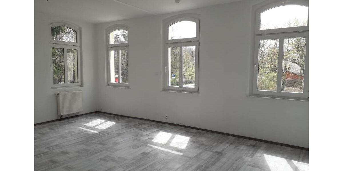 Etagenwohnung Freiberg - 4 Zimmer, 110 m&sup2;, 885&euro; | Angebot:25257827