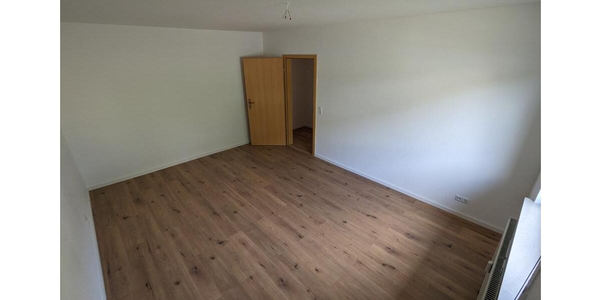 Erdgeschoßwohnung Gelnhausen - 3 Zimmer, 86 m&sup2;, 1.000&euro; | Angebot:24463186