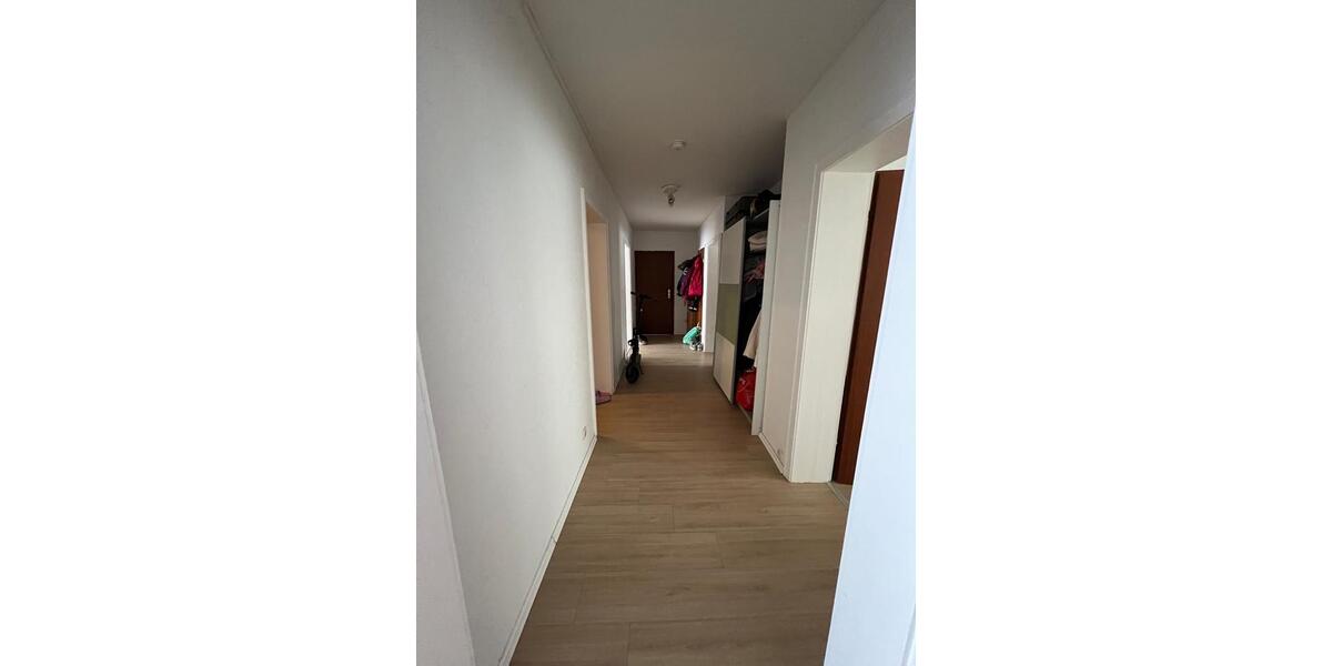 Erdgeschoßwohnung Porta Westfalica - 3 Zimmer, 85 m&sup2;, 690&euro; | Angebot:26670838
