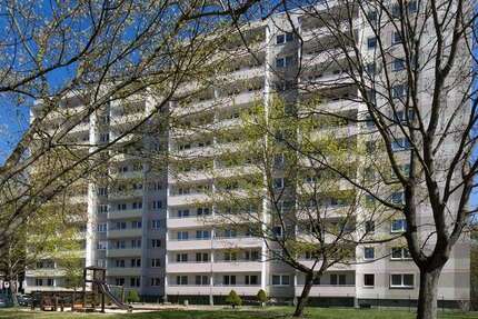 Wohnung Hermsdorf - 4 Zimmer, 73 m&sup2;, 440&euro; | Angebot:27233808