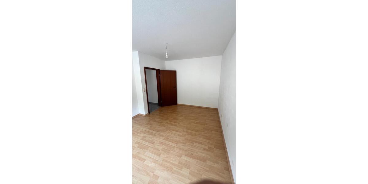 Etagenwohnung Warburg - 3 Zimmer, 75 m&sup2;, 525&euro; | Angebot:26040075