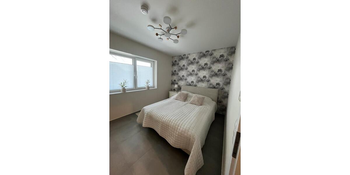 Erdgeschoßwohnung Westoverledingen - 3 Zimmer, 72 m&sup2;, 1.800&euro; | Angebot:24954126