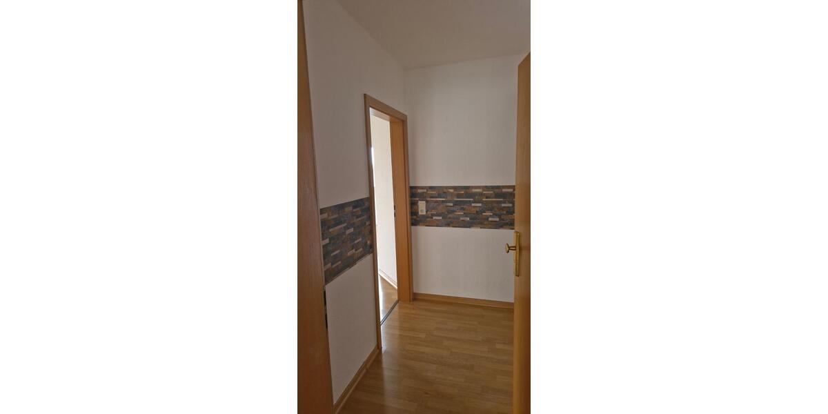 Dachgeschoßwohnung Gera Alt-Bieblach - 1.5 Zimmer, 47 m&sup2;, 258&euro; | Angebot:25270490