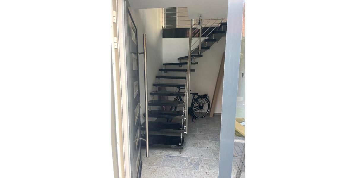Terrassenwohnung Laatzen - 3 Zimmer, 120 m&sup2;, 1.700&euro; | Angebot:26125207