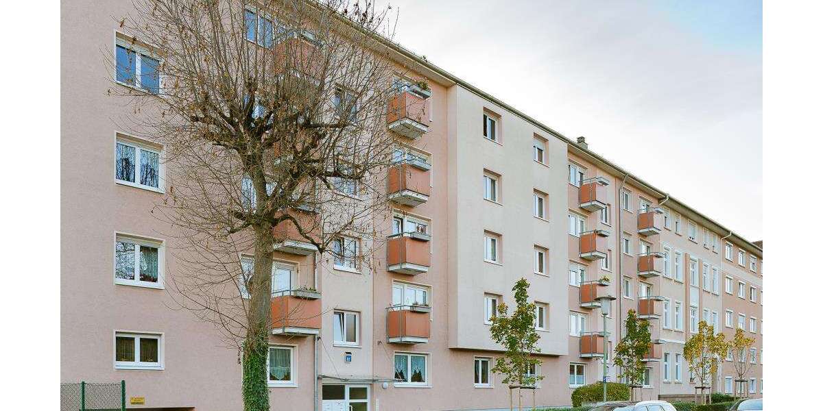 Etagenwohnung Pforzheim Weststadt - 3 Zimmer, 69 m&sup2;, 700&euro; | Angebot:27292276