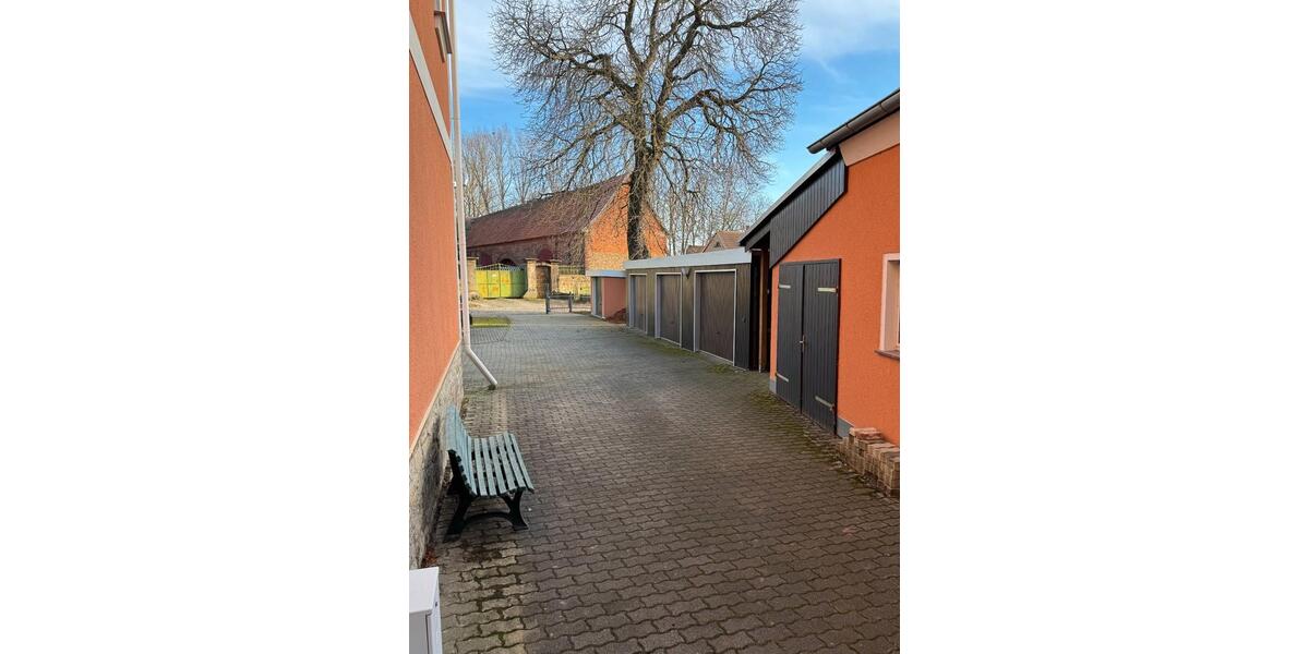 Erdgeschoßwohnung Droyßig - 2 Zimmer, 60 m&sup2;, 368&euro; | Angebot:26001817