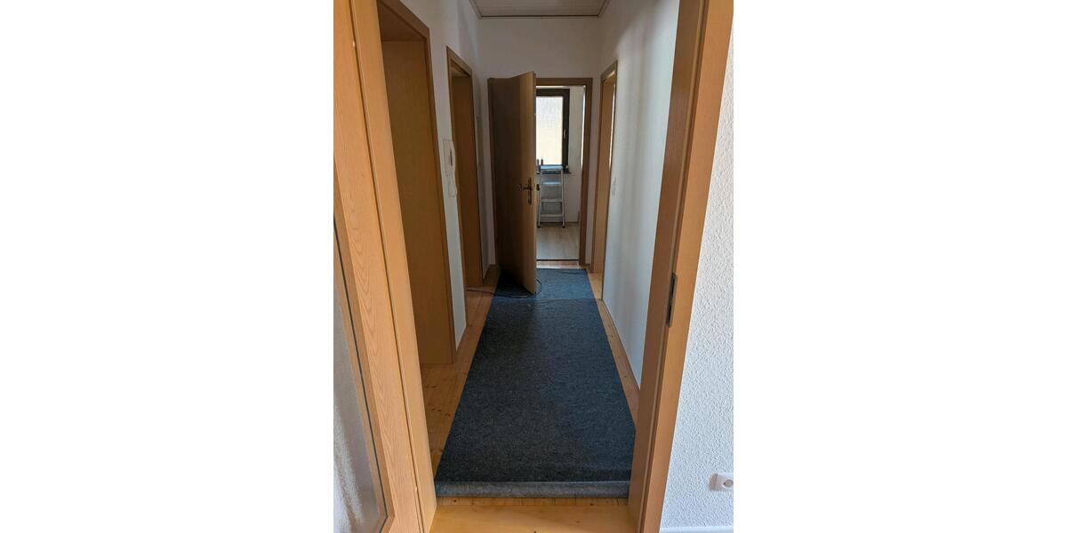 Etagenwohnung Dieblich - 2 Zimmer, 61 m&sup2;, 580&euro; | Angebot:26025394