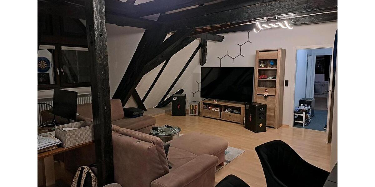 Dachgeschoßwohnung Mühlenbach - 2.5 Zimmer, 90 m&sup2;, 984&euro; | Angebot:25233048