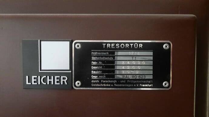 Gewerbeobjekt Weiden in der Oberpfalz Weiden - 5 Zimmer, 320 m&sup2;, 3.800&euro; | Angebot:25673593